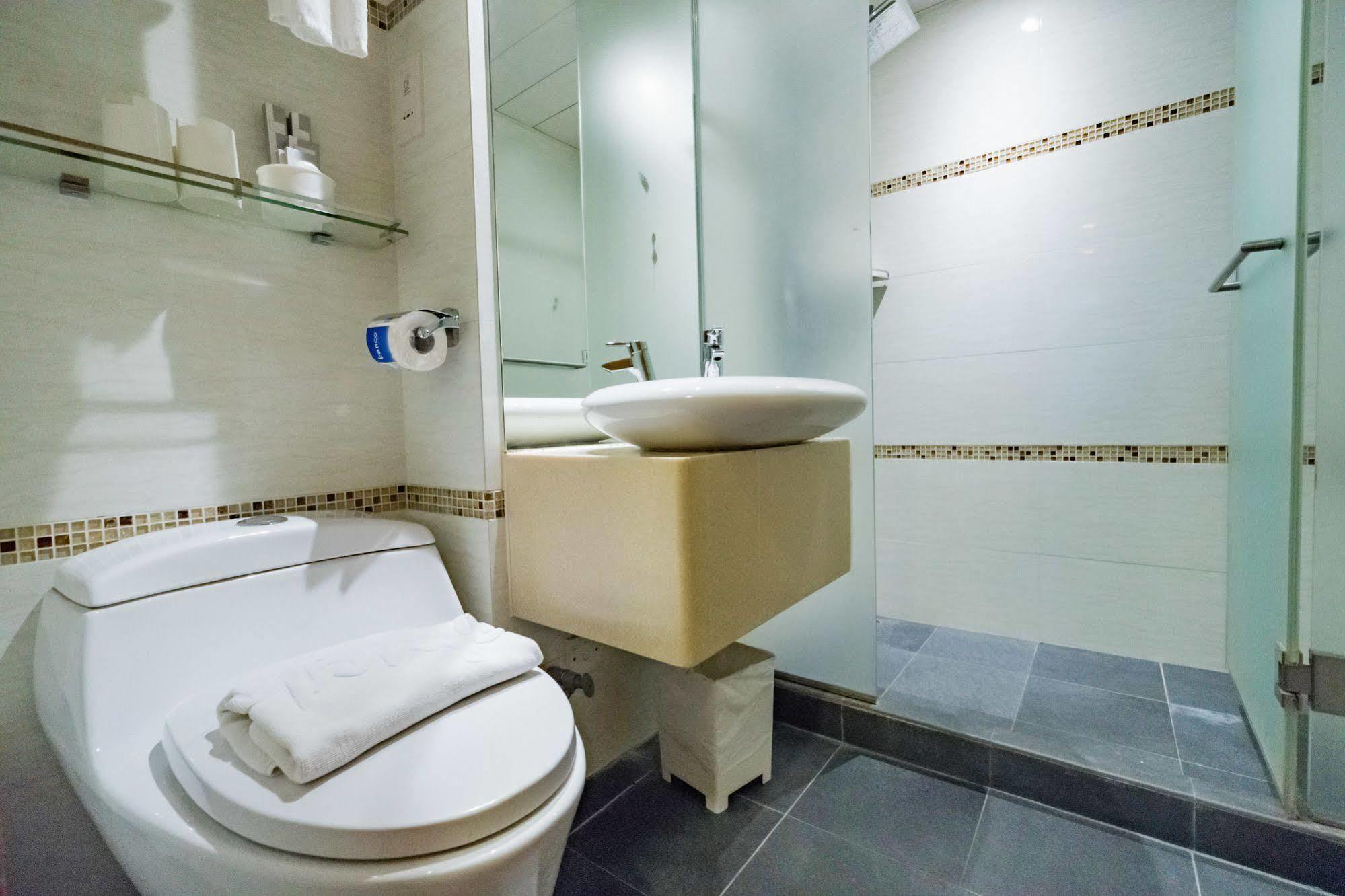 Mingle With The Star Hotell Hongkong Eksteriør bilde